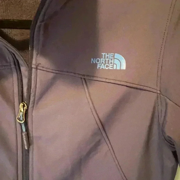 The North Face Womens Windwall Primaloft Hooded Jacket Medium Purple - Picture 8 of 8